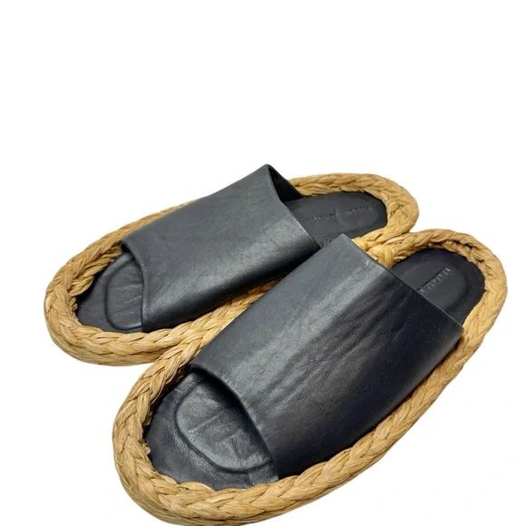 Paloma Barcelo Women’s Kaie Navy Napa Leather Slides. Size 37 EU/ 6.5 US - Picture 1 of 8